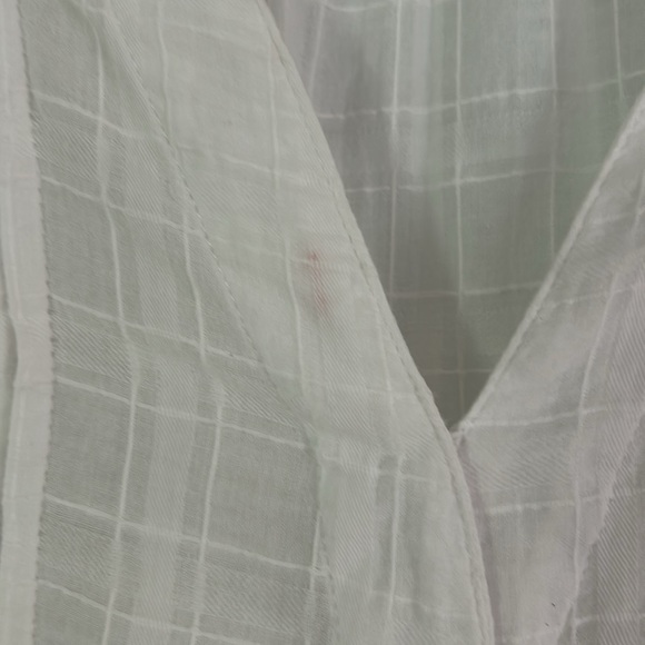 Avenue white eyelet look top/bathing suit coverup - Picture 3 of 7